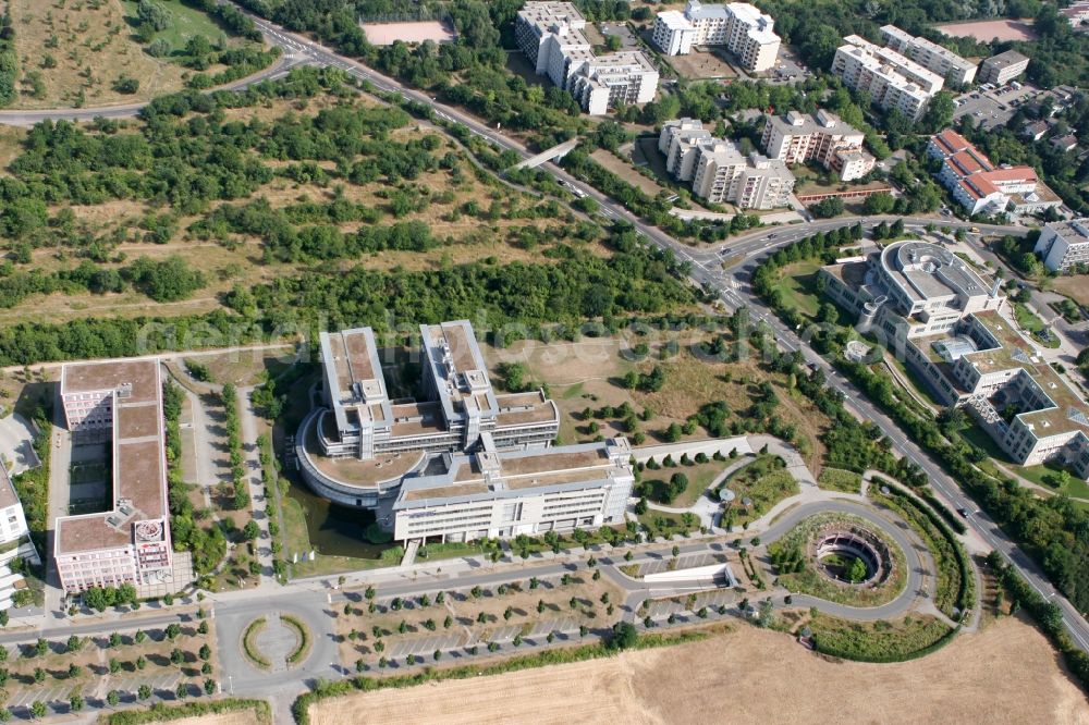 Aerial image Mainz - View of the Gonsenheim district of Mainz in the state of Rhineland-Palatinate. The second-largest district of Mainz is located in the Northwest of the city and largely consists of industrial areas, free spaces and residential estates