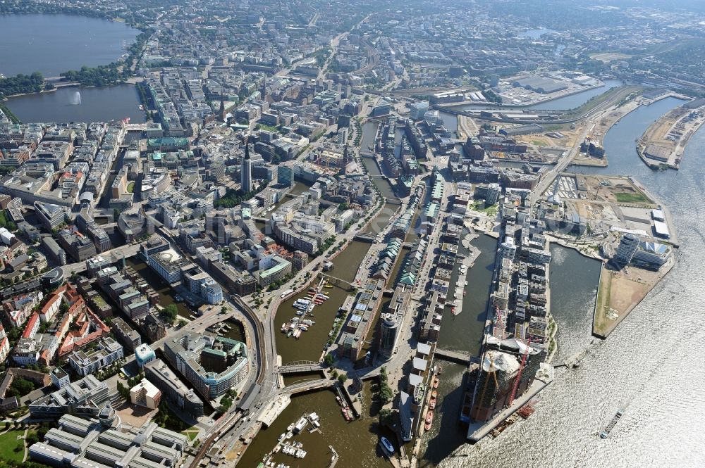 Aerial photograph Hamburg - View of waterfront Hafencity in Hamburg. Hafencity is a district in the middle of Hamburg. It exists of the area of the Großer Grasbrook, the northern part of the former isle Grasbrook, and the Speicherstadt on the former isles Kehrwieder and Wandrahm