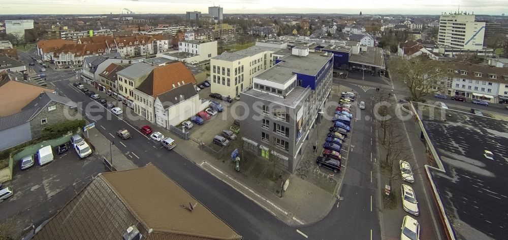 Aerial photograph Hamm - Town partial view of Hamm at the corner Gutenberg road and Widumstrasse in the state North Rhine-Westphalia. The seat of the Westphalian Verlagsgesellschaft mbH is located in the Gutenbergergstraße