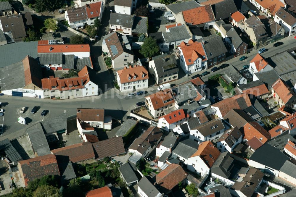 Aerial image Mainz - View of the Hechtsheim district of Mainz in the state of Rhineland-Palatinate. Hechtsheim is located in the Southwest of the city and is the largest district of Mainz. It is still characterised by agriculture and a village like structure in its centre