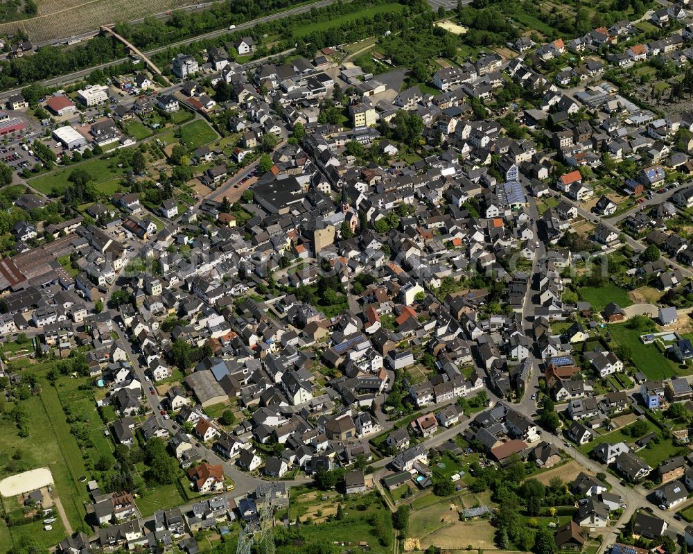 Bad Neuenahr-Ahrweiler from the bird's eye view: View of the Heimersheim part of Bad Neuenahr-Ahrweiler in the state of Rhineland-Palatinate. Heimersheim is located in the East of Bad Neuenahr-Ahrweiler South of the Autobahn (federal motorway) 571 and is surrounded by fields