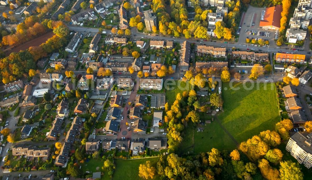 Gladbeck from above - View of the autumnal Zweckel part along Winkelstrasse and Scheideweg in Gladbeck in the state of North Rhine-Westphalia