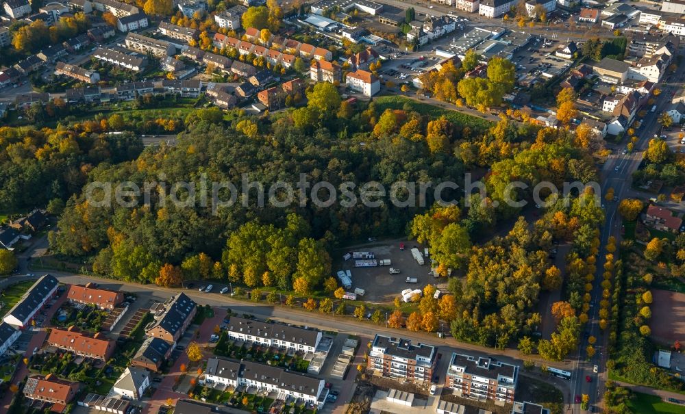 Aerial image Gladbeck - View of the autumnal residential area on Bergmannstrasse and Wilhelm-Olejnik-Strasse in Gladbeck in the state of North Rhine-Westphalia