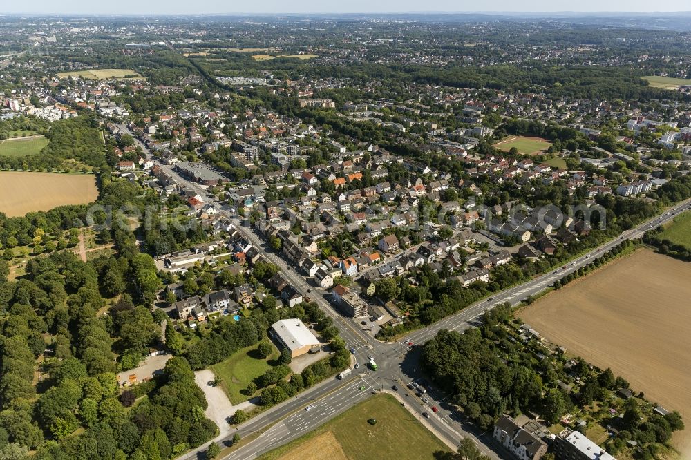 Aerial image Bochum - View of Höntrop with a view of the intersection Berliner Straße, Wattenscheider Hellweg amd Zeppelindamm. Höntrop is a district of Bochum located in the state North Rhine-Westphalia. Höhentrop is located in the west of Bochum, bordering the districts of Westenfeld, Sevinghausen und Eppendorf