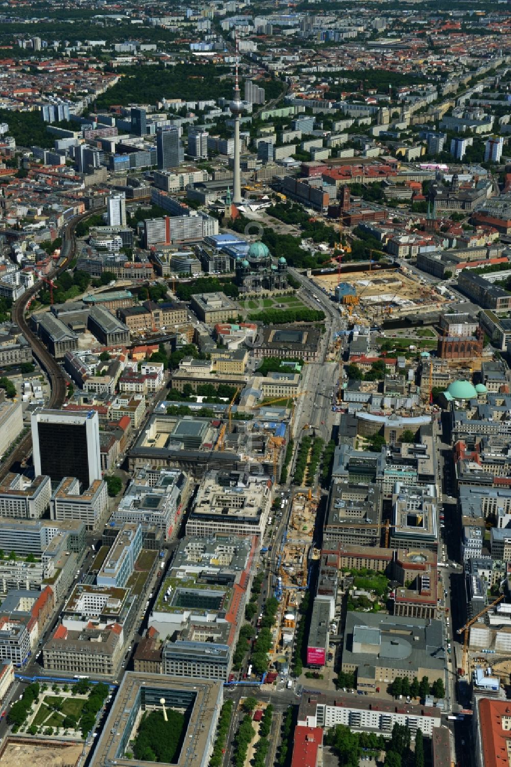 Aerial image Berlin Mitte - Partial view of city downtown area at the corner of Friedrichstrasse and Unter den Linden in Berlin Mitte