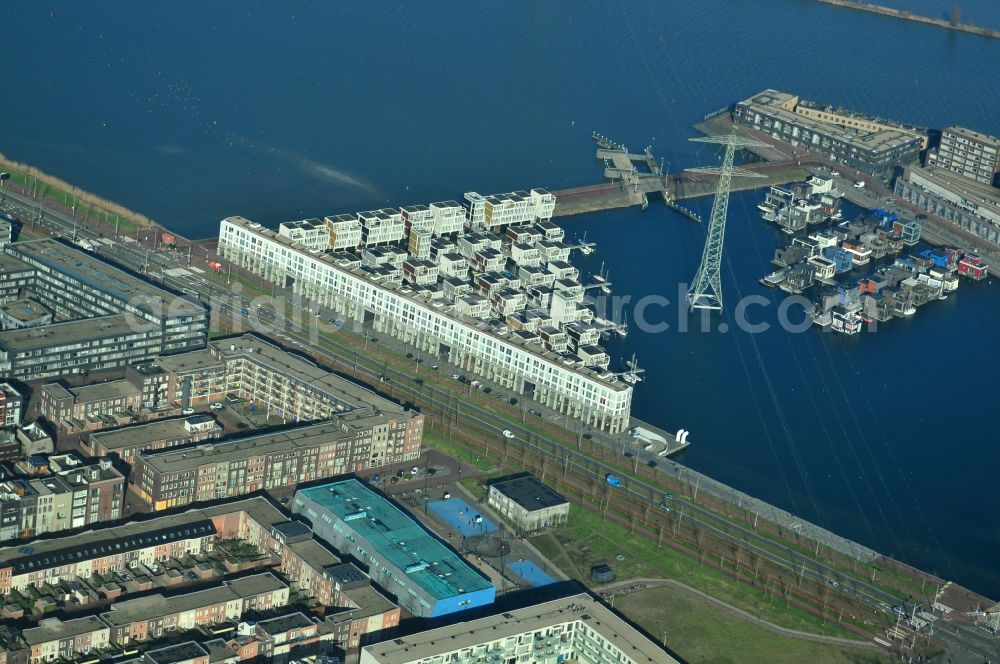 Aerial photograph Amsterdam - View at the island Steigereiland and the bridges IJburglaan and Zeeburgerbrug in Amsterdam in the province of North Holland in the Netherlands. Steigereiland is one of seven artificial islands of the district IJburg