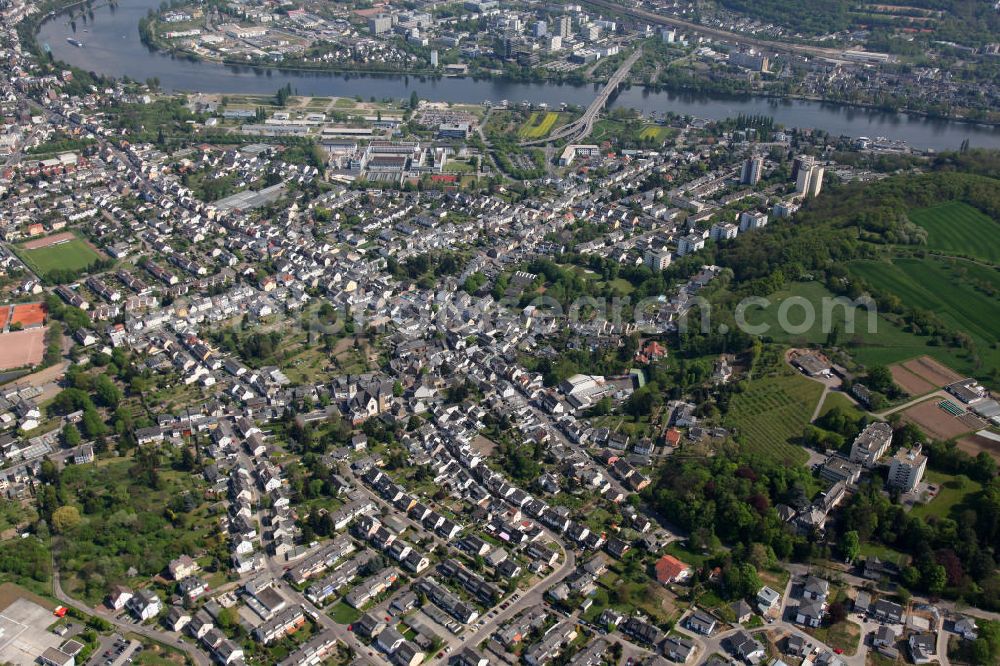 Aerial image Koblenz Metternich - Blick auf den Stadtteil Koblenz - Metternich. Im Bild die Wohngebiete an der Winninger Straße / Rübenacher Straße. The Koblenz district - Metternich.