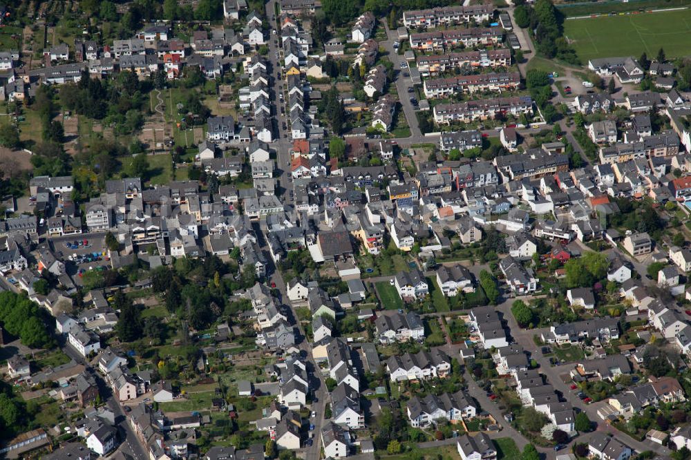 Aerial image Koblenz Metternich - Blick auf den Stadtteil Koblenz - Metternich. Im Bild die Wohngebiete an der Winninger Straße / Rübenacher Straße. The Koblenz district - Metternich.