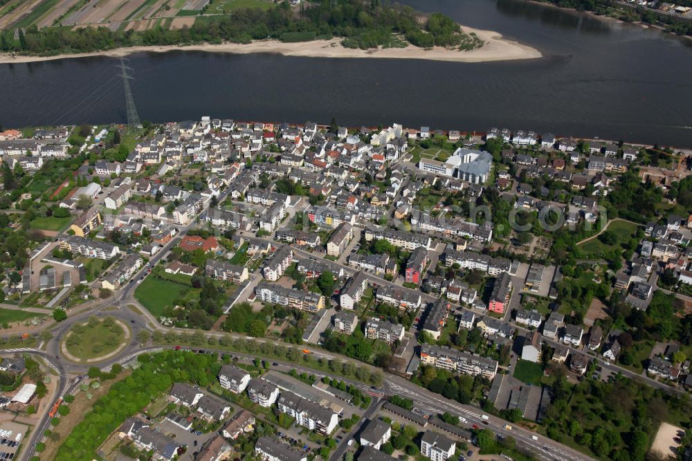 Koblenz Wallersheim from above - Blick auf den Stadtteil Koblenz - Wallersheim. Im Bild die Wohngebiete am Wallersheimer Weg / Büngertsweg am Rheinufer. The Koblenz district - Wallersheim.