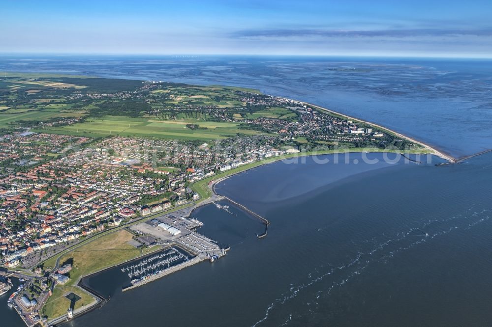 Cuxhaven from above - View of the spa quarters of Doese on the coast of North and Wadden Sea in Cuxhaven in the state of Lower Saxony