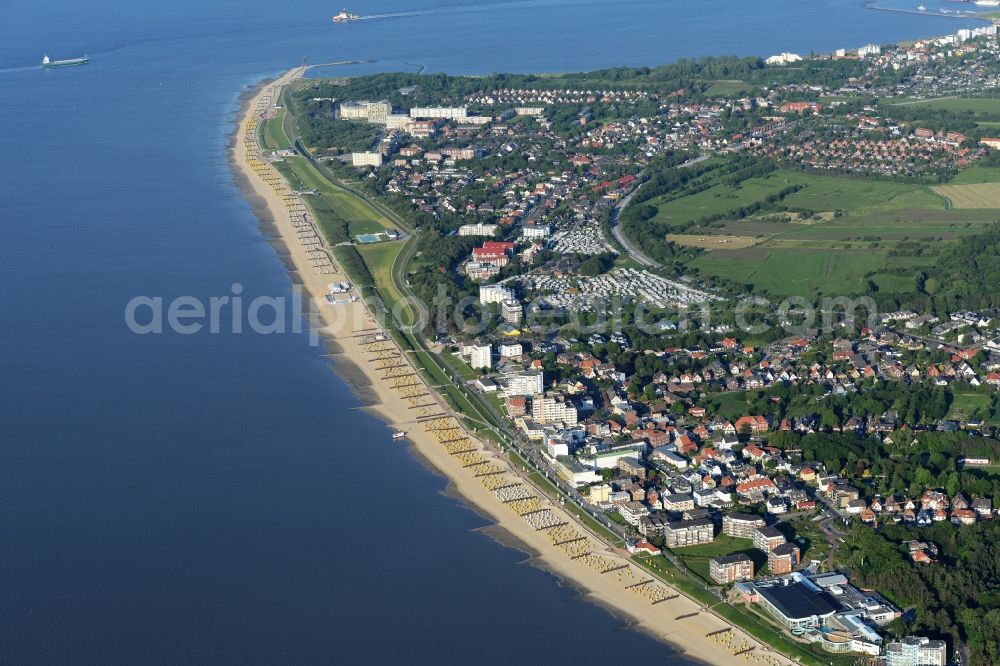 Cuxhaven from the bird's eye view: View of the spa quarters of Duhnen and Doese on the coast of North and Wadden Sea in Cuxhaven in the state of Lower Saxony