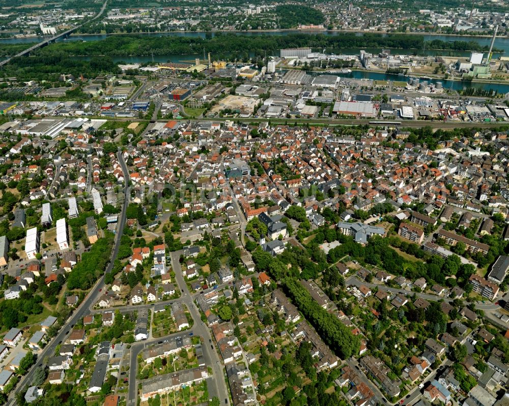 Aerial photograph Mainz - View of the Mombach district of Mainz in the state of Rhineland-Palatinate. The Northern-most district is located on the river Rhine and borders the federal motorway A643 in the West. The former industrial borough is characterised by businesses, commercial areas and extensive green spaces