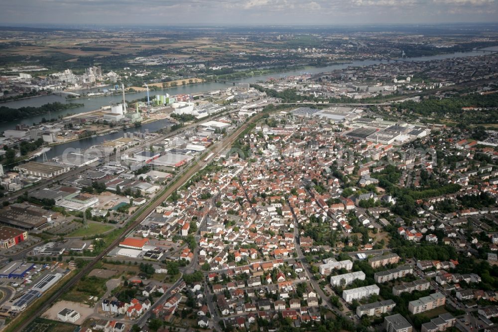 Mainz from above - View of the Mombach district of Mainz in the state of Rhineland-Palatinate. The Northern-most district is located on the river Rhine and borders the federal motorway A643 in the West - which crosses the river and the Rhine island.. The former industrial borough is characterised by businesses, commercial areas and extensive green spaces