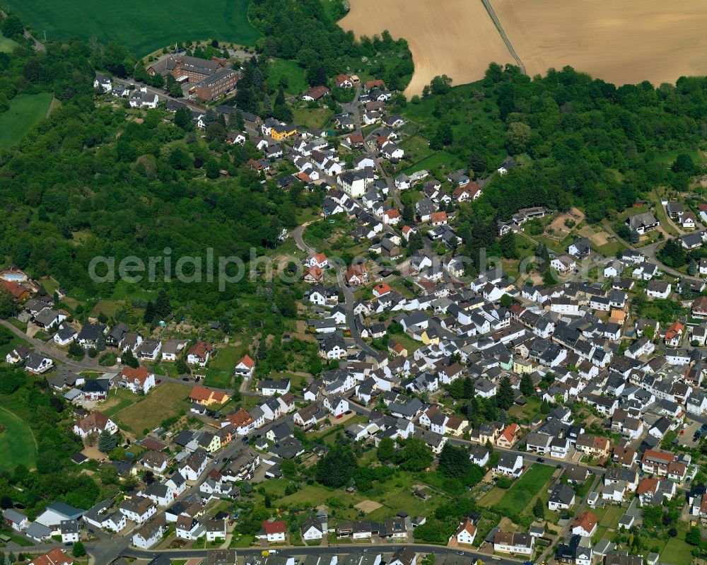 Aerial image Neuwied - View of the Gladbach part of the town of Neuwied in the state of Rhineland-Palatinate. The town is located in the county district of Mayen-Koblenz on the right riverbank of the river Rhine. The town is an official tourist resort and is an important historic industrial site. Gladbach is located in its North, in the Nature Park Rhine-Westerwald Forest