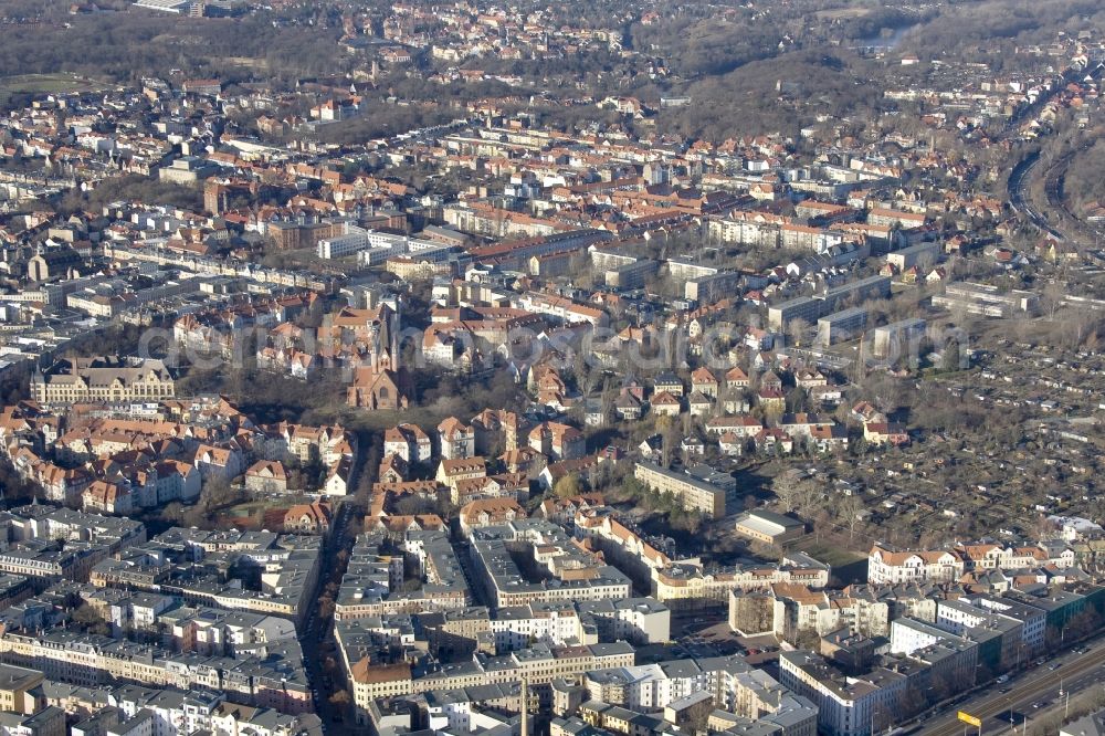 Halle Saale from the bird's eye view: Stadtteilansicht vom Paulusviertel in Halle, Sachsen-Anhalt. Es ist geprägt durch Mehrfamilienhäuser und die evangelische Pauluskirche, von der der Stadtteil auch seinen Namen hat. Cityscape of the district Paulusviertel in Halle, Saxony-Anhalt. It is characterized by blocks of flats and the evangelical church Pauluskirche, where the name of the borough comes from.