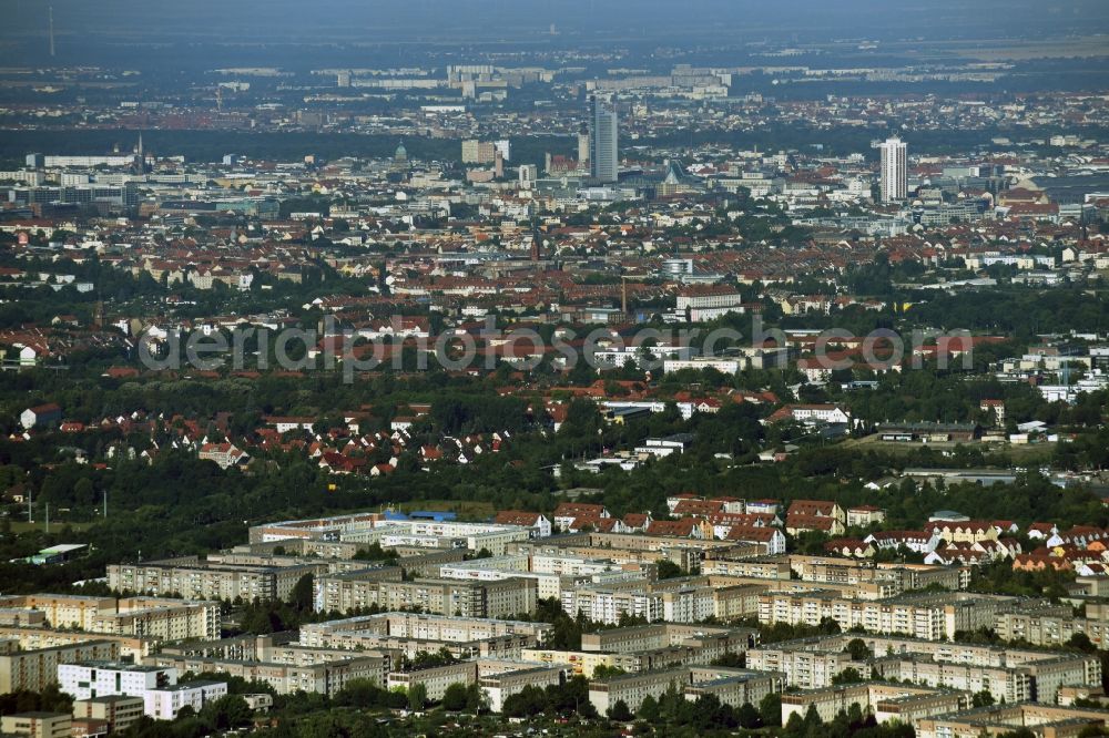 Taucha from above - Skyscrapers in the residential area of industrially manufactured settlement destrict Paunsdorf in Leipzig in the state Saxony