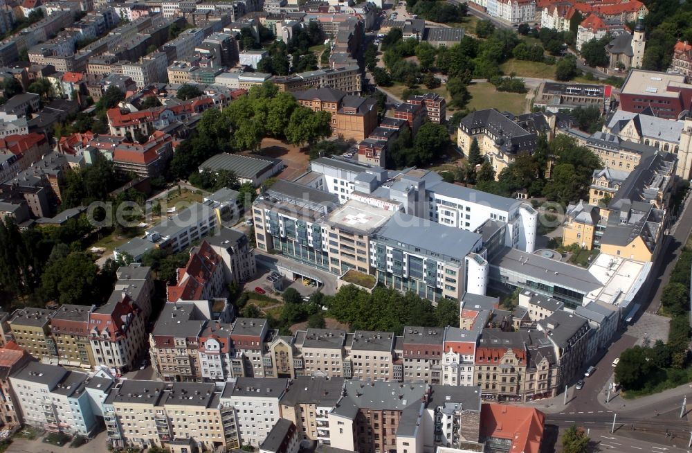 Aerial image Halle ( Saale ) - Partial view of the city expressway Waisenhausmauer in Halle (Saale) in Saxony-Anhalt