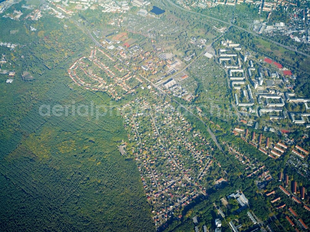 Aerial image Potsdam - View of the Southeast of Potsdam in the state of Brandenburg. The Southeast of Potsdam includes residential areas, green areas estates such as Schlaatz or the parts of Potsdam-South