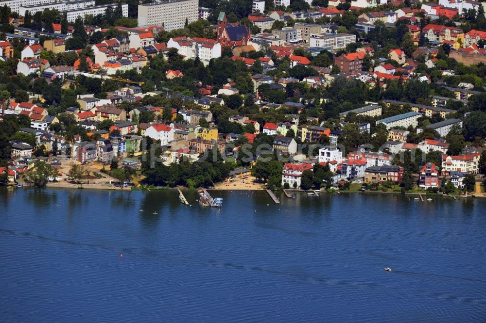 Aerial photograph Berlin - Partial view of the city Mueggelseedamm streets on the banks of the Mueggelsee in Berlin