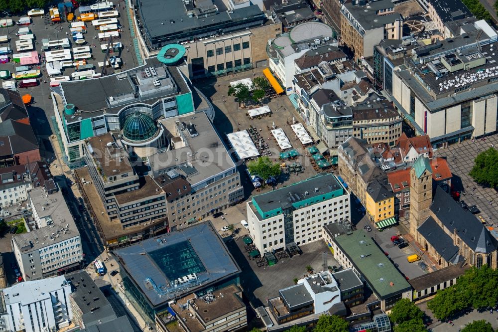 Dortmund from the bird's eye view: View of the surrounding area of the Old Market in the city center of Dortmund in the state of North Rhine-Westphalia. Shopping malls and facilities as well as historic buildings are surrounding the square