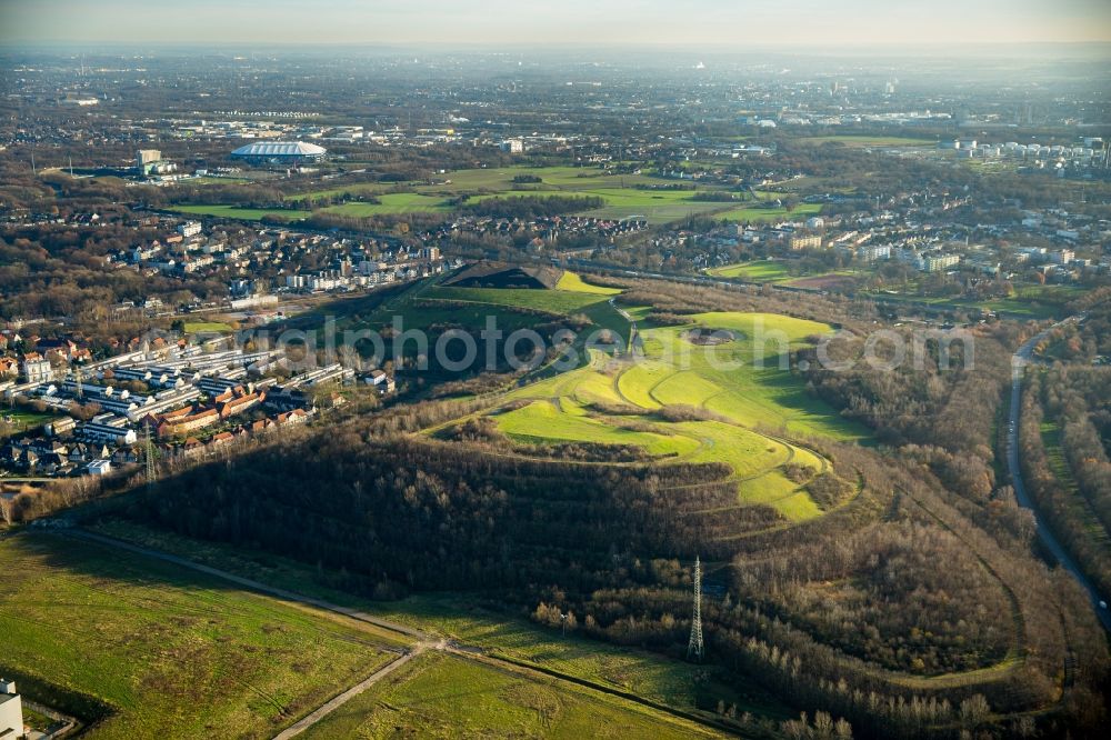 Aerial image Gelsenkirchen - View of the West of the Buer part with the mining waste tip Rungenberg in Gelsenkirchen in the state of North Rhine-Westphalia