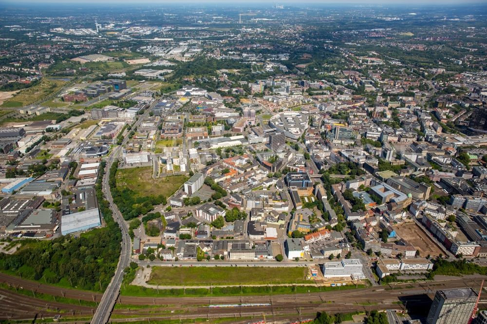 Essen from the bird's eye view: View of the Westviertel part of Essen and an empty building lot on Hachestrasse in the state of North Rhine-Westphalia. The lot will contain hotels such as the Ghotel Hotel & Living