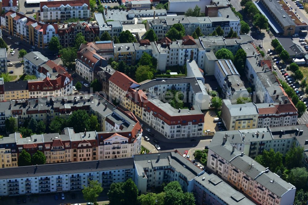 Magdeburg from above - View of a residential area in the West of the historic town centre of Magdeburg in the state Saxony-Anhalt. Historic and newer multi family buildings and apartment buildings are located around a square where Lessingstrasse and Wilhelm-Kobelt-Strasse meet