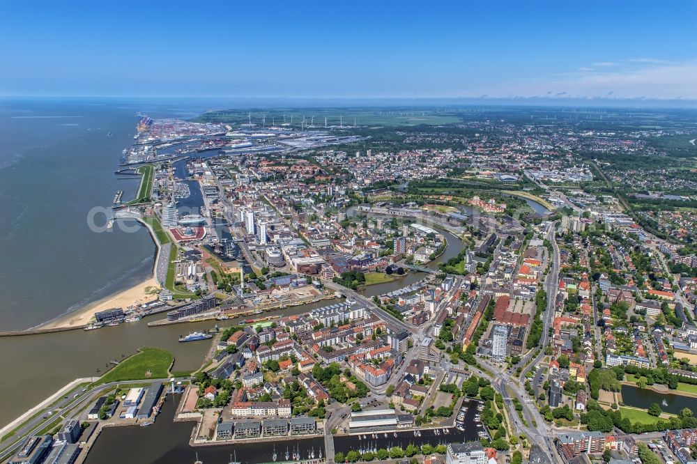 Aerial photograph Bremerhaven - Districts Mitte, Lehe und Stadtbremisches Ueberseehafengebiet with its residential areas and port facilities and the nearby river Geeste aswell as the mouth of the river Weser joining the North Sea in the city Bremerhaven in the state Bremen