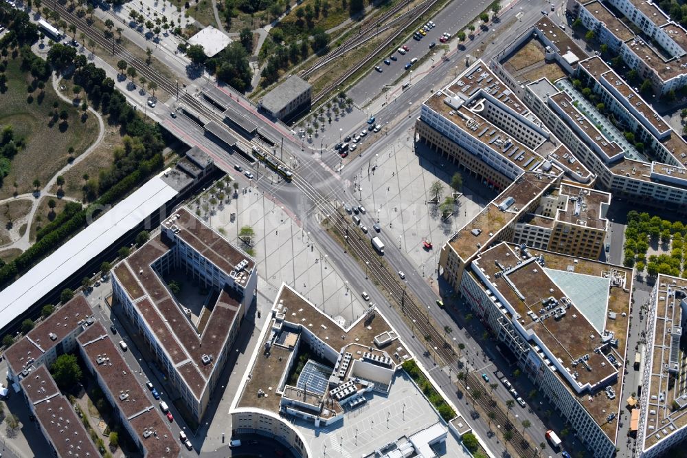 Aerial image Berlin - Ensemble space on center Helle Mitte on Alice-Salomon-Platz in the inner city center in the district Hellersdorf in Berlin, Germany