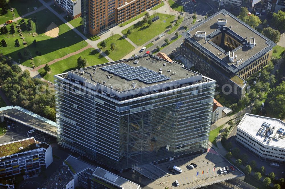 Aerial photograph Düsseldorf - Blick auf das Stadttor, Sitz des Ministerprasidenten von NRW. Duesseldorf town gate and seat of the government of the federal state Northrhine Westphalia.