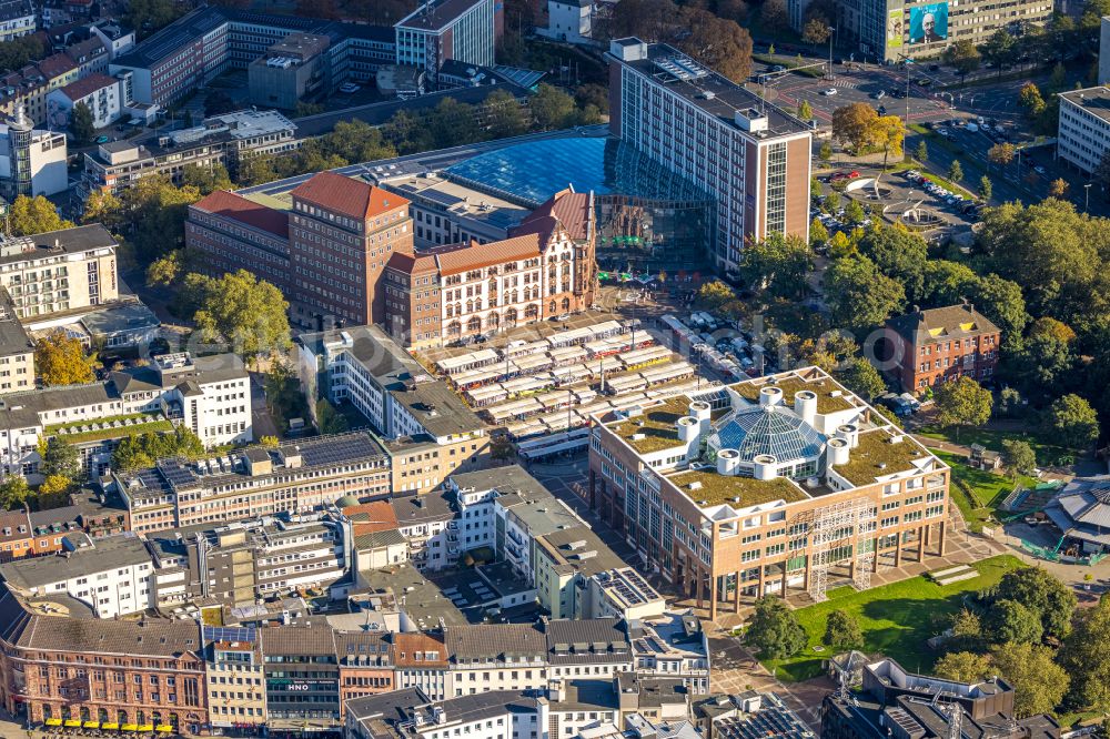 Aerial image Dortmund - city Council at the market downtown on place Friedensplatz in Dortmund at Ruhrgebiet in the state North Rhine-Westphalia, Germany