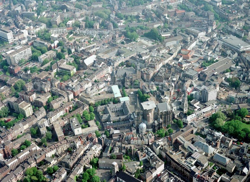 Aerial photograph Aachen - Stadtzentrum Aachen mit dem Aachener Dom.