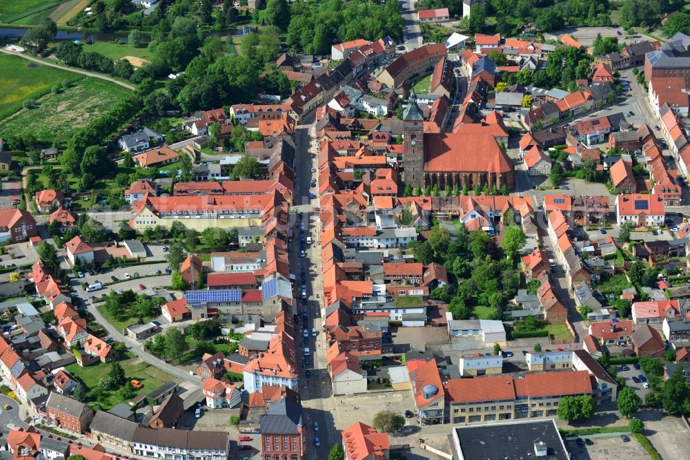 Osterburg from the bird's eye view: City center, Old Town and downtown Osterburg in Saxony-Anhalt