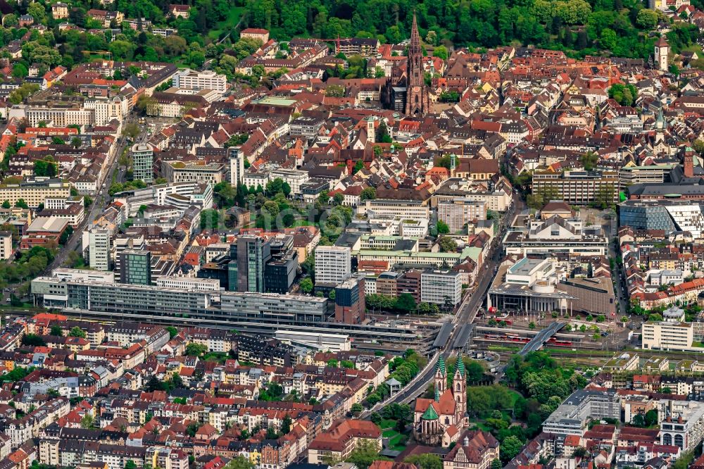 Aerial image Freiburg im Breisgau - The city center and old town with cathedral in the downtown area in Freiburg im Breisgau in the state Baden-Wurttemberg, Germany