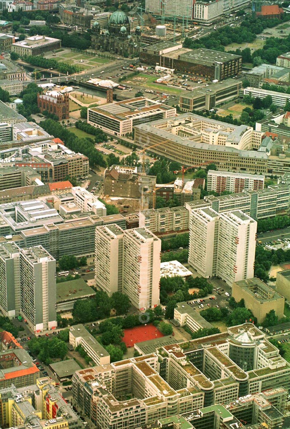 Aerial photograph Berlin - Stadtzentrum von Berlin - Mitte im Bereich der Leipziger Straße.