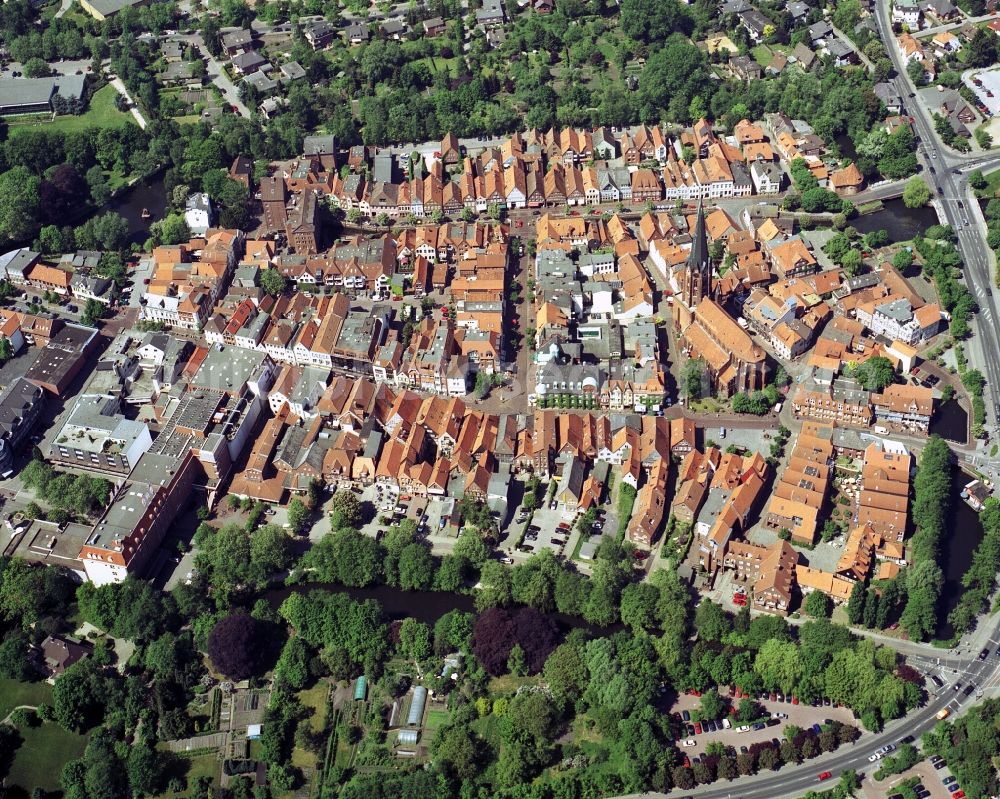 Aerial image Buxtehude - Town centre of Buxtehude in the state of Lower Saxony