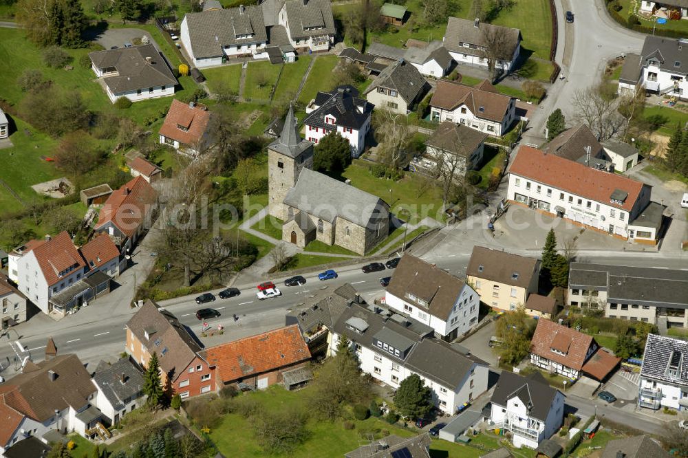 Aerial photograph Deilinghofen - Blick auf das Stadtzentrum an der Stephanuskirche an der Hönnetalstraße. View of the city, close to St Stephen's church at the Hönnetal street.