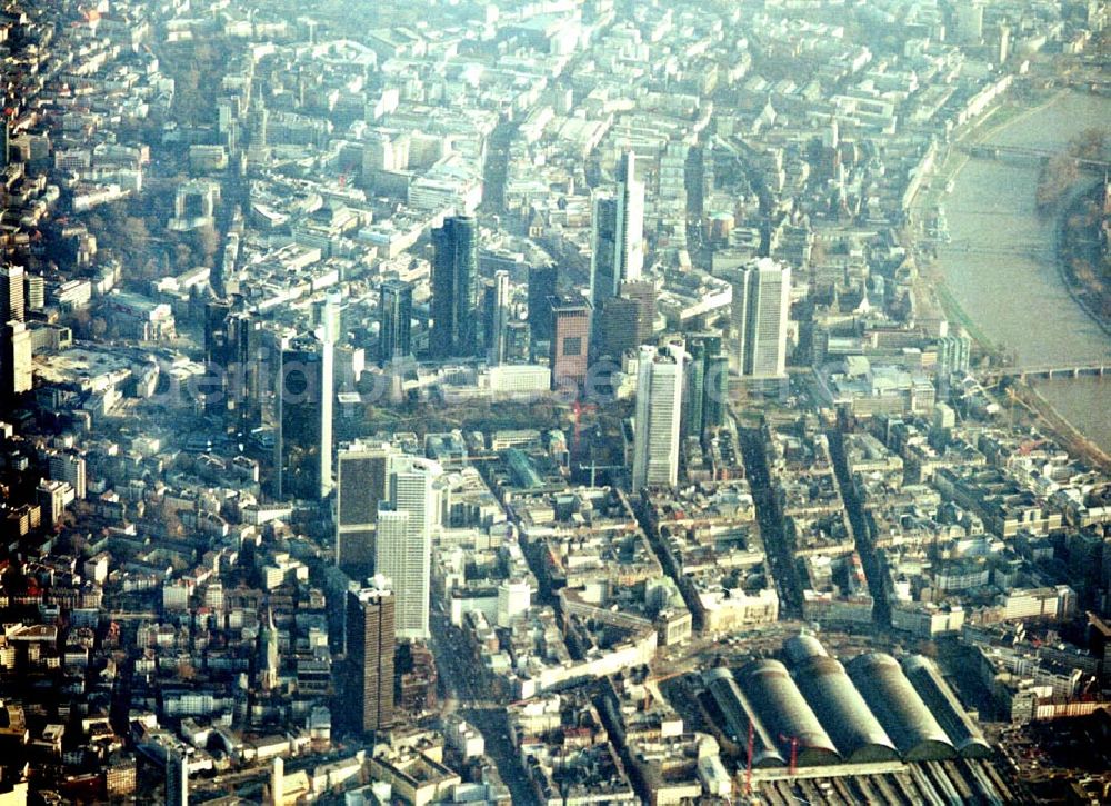 Frankfurt / M. from above - Stadtzentrum von Frankfurt/Main. (Hessen)..10.12.02