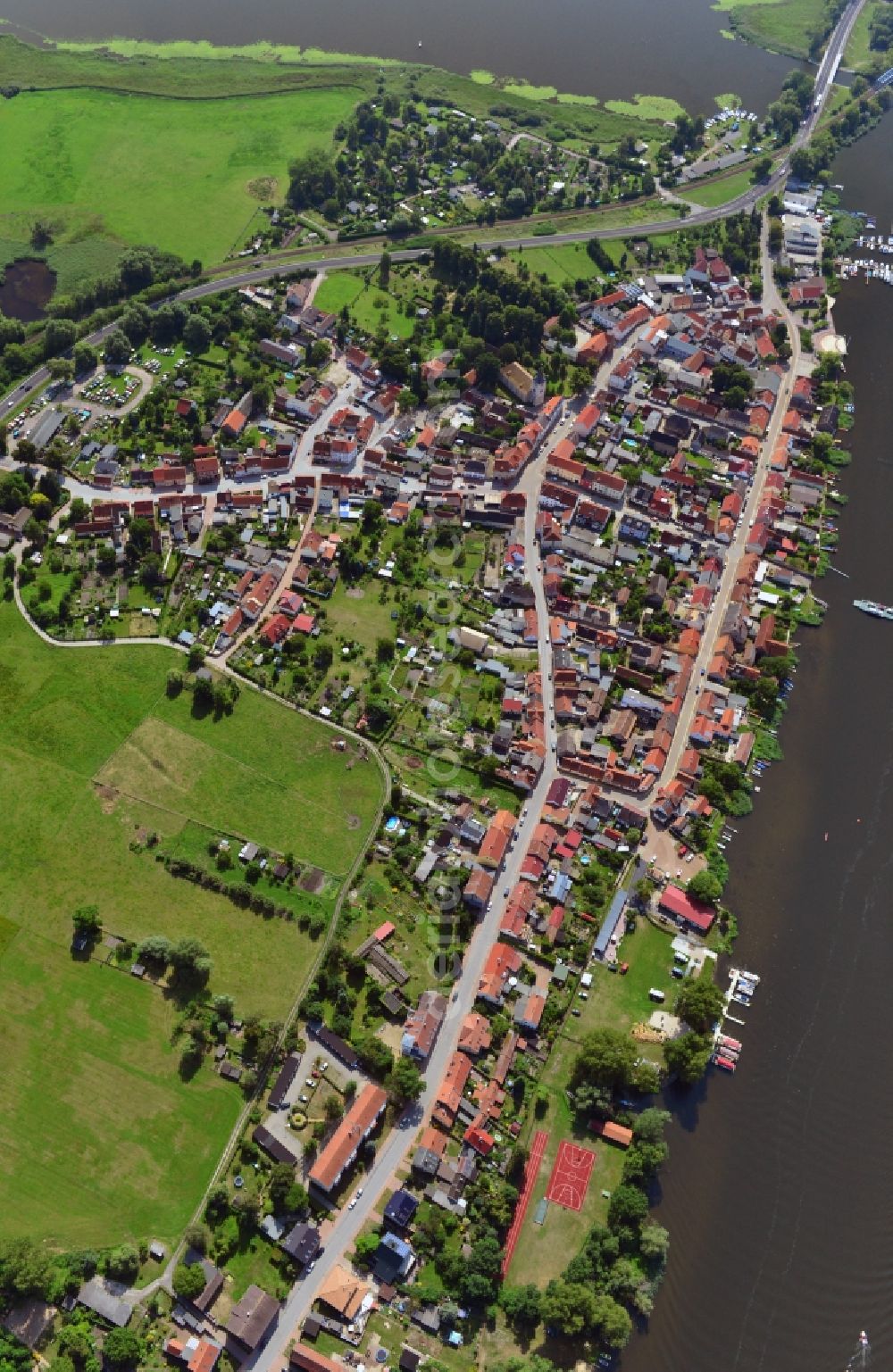 Aerial photograph Havelsee - Center of Havelsee on the banks of the Havel and the Pritzerber lake in Brandenburg