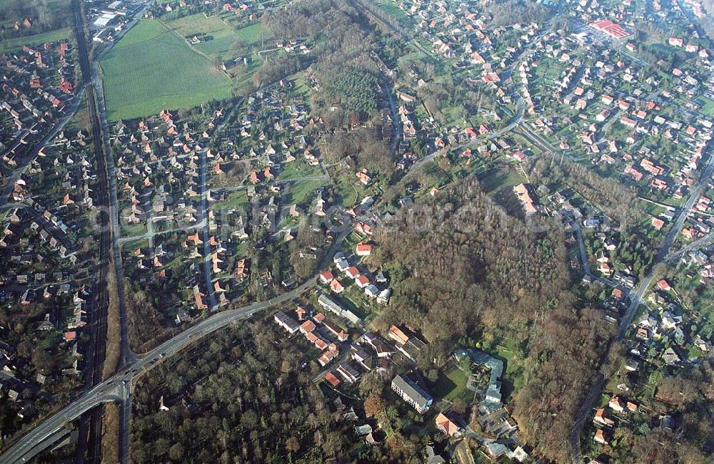 Ibbenbüren from above - 09.12.2004 Ibbenbüren, Wohnhaus Nordstraße 45 in 49477 Ibbenbüren. Eigentümer: Dr. Wenner, Weißenburgstr. 76 in 50670 Köln, Tel.:0221-7393258