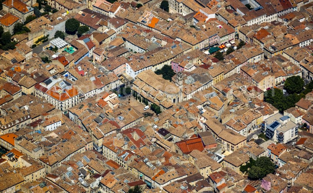 Aerial photograph Montélimar - City center and downtown in Montelimar in the province of Rhone-Alpes in France