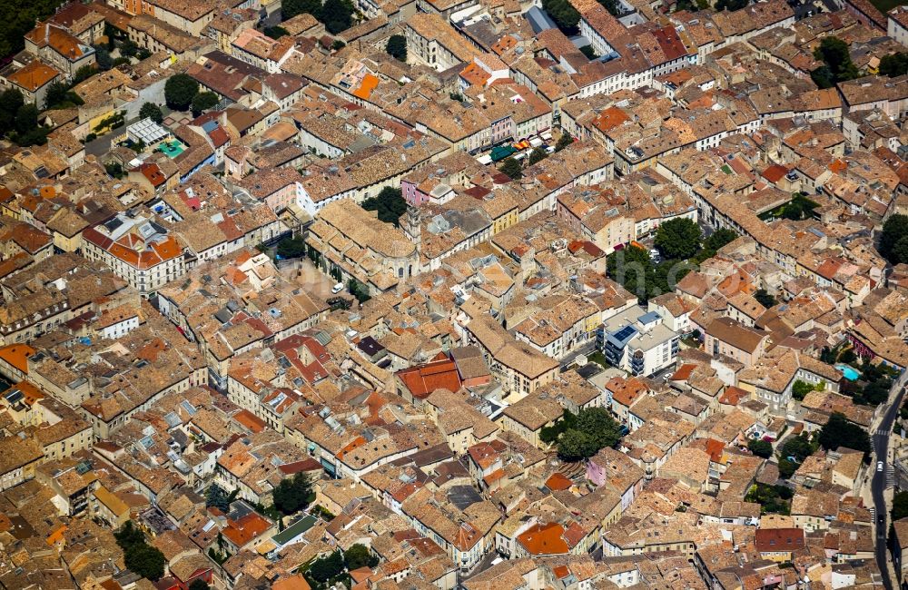 Montélimar from the bird's eye view: City center and downtown in Montelimar in the province of Rhone-Alpes in France