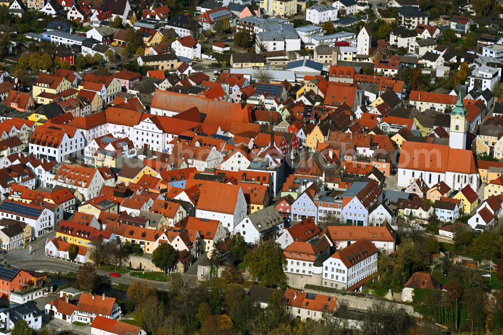 Abensberg from the bird's eye view: The city center in the downtown area in Abensberg in the state Bavaria, Germany