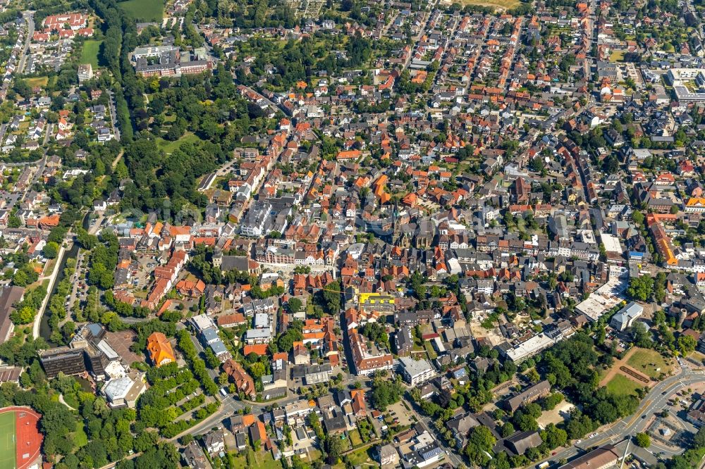 Ahlen from the bird's eye view: The city center in the downtown area in Ahlen in the state North Rhine-Westphalia, Germany