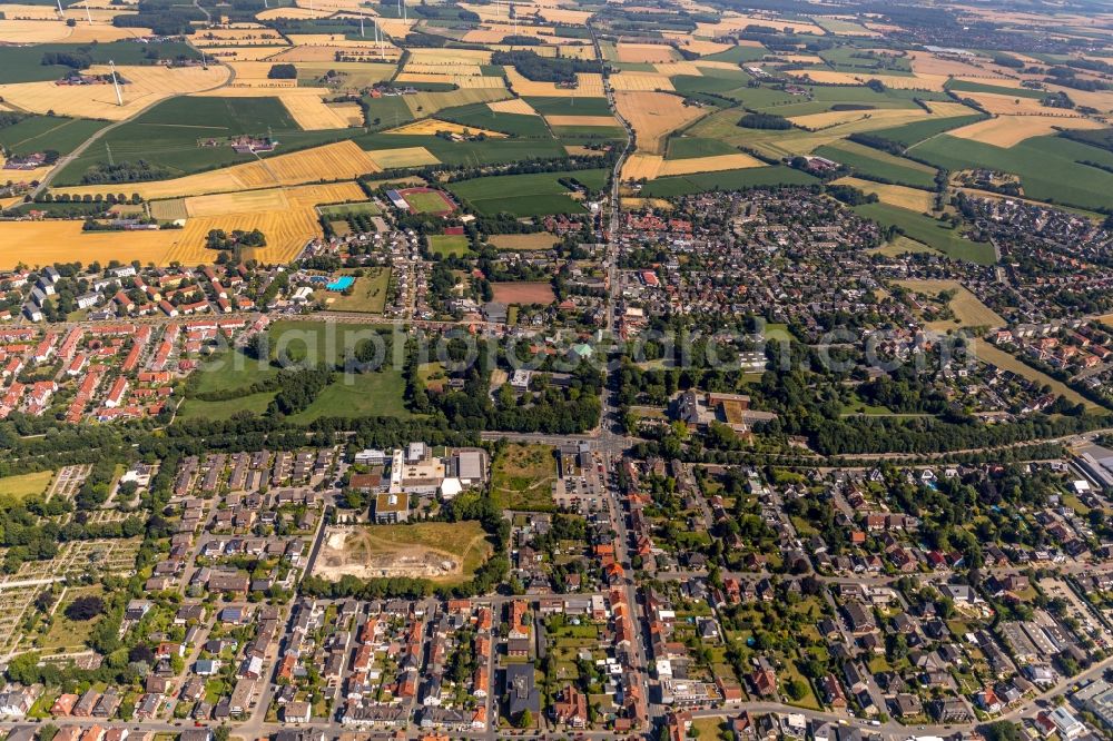 Ahlen from the bird's eye view: The city center in the downtown area in Ahlen in the state North Rhine-Westphalia, Germany