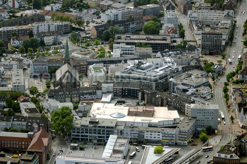 Bottrop from above - The city center in the downtown area along the Hansastrasse in the district Stadtmitte in Bottrop at Ruhrgebiet in the state North Rhine-Westphalia, Germany