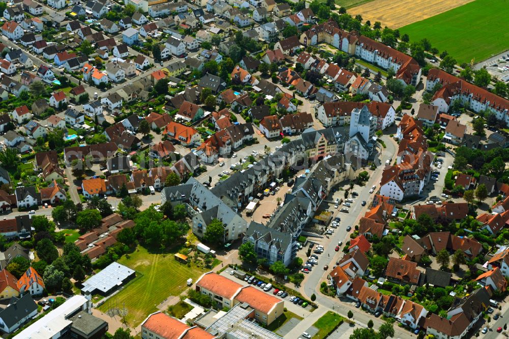 Aerial image Bobenheim-Roxheim - The city center in the downtown area in Bobenheim-Roxheim in the state Rhineland-Palatinate, Germany