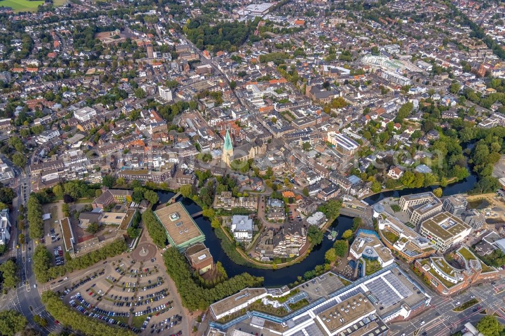 Bocholt from the bird's eye view: The city center in the downtown area in Bocholt in the state North Rhine-Westphalia, Germany