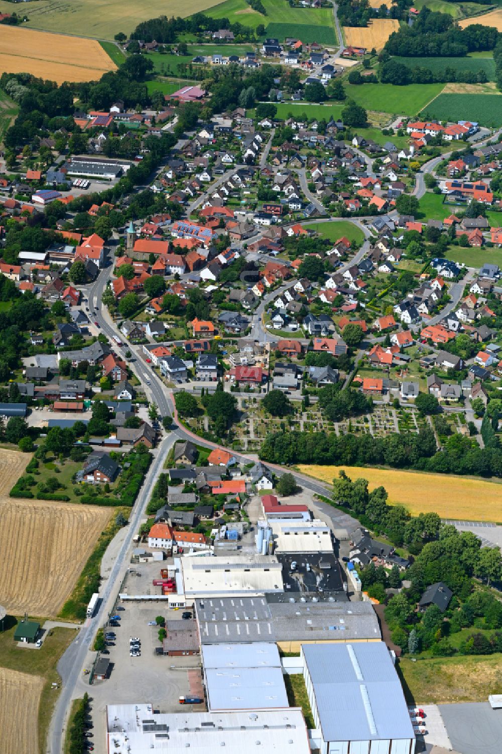 Broxten from the bird's eye view: The city center in the downtown area in Broxten in the state Lower Saxony, Germany