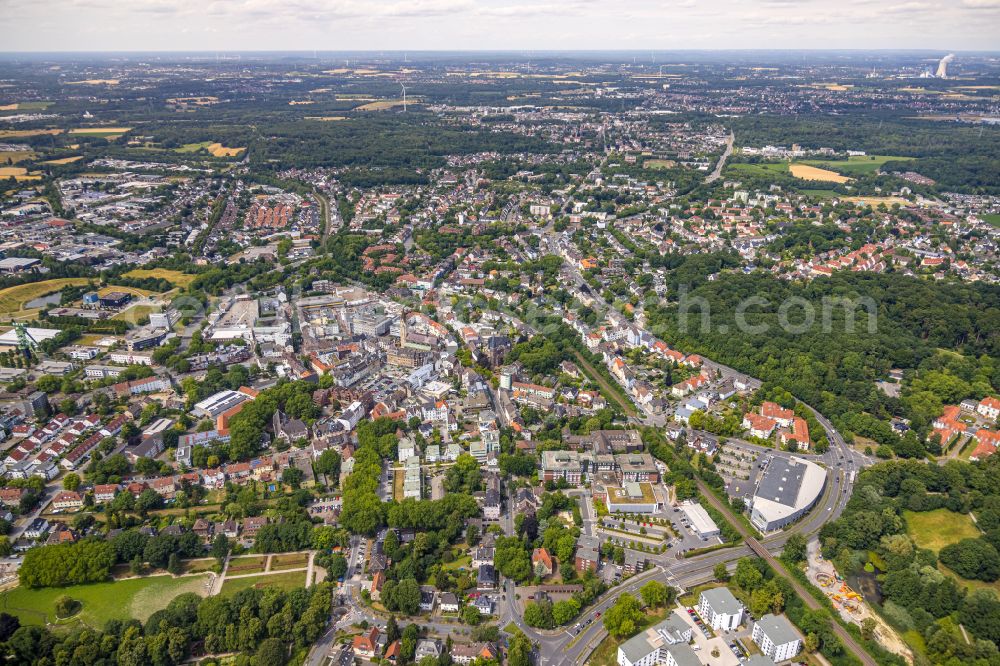 Castrop-Rauxel from the bird's eye view: The city center in the downtown area on street Am Markt in Castrop-Rauxel at Ruhrgebiet in the state North Rhine-Westphalia, Germany